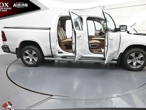 Used 2022 RAM 1500 Laramie AWD/4WD image 42