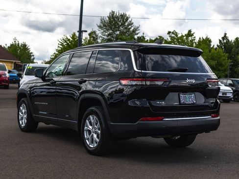 Used 2023 Jeep Grand Cherokee L Limited AWD/4WD image 11