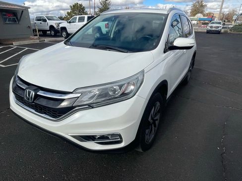 Used 2015 Honda CR-V Touring image 2