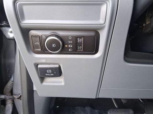 Used 2023 Ford F150 XLT image 15