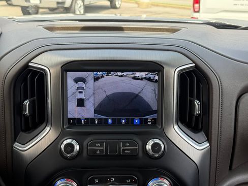 Used 2022 GMC Sierra 1500 Denali w/ Denali Reserve Package AWD/4WD image 45