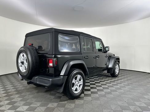 Used 2018 Jeep Wrangler Unlimited Sport S image 6