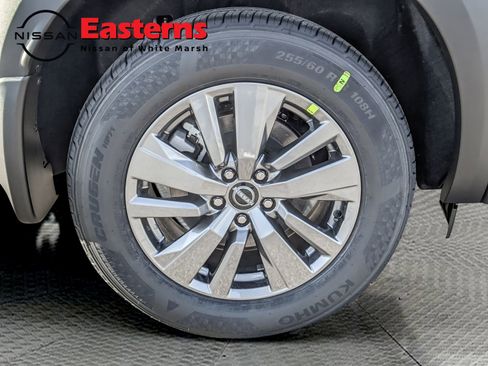 New 2025 Nissan Pathfinder SV w/ SV Premium Package image 26