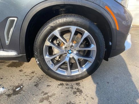 Used 2019 BMW X5 xDrive40i w/ Luxury Seating Package AWD/4WD image 32