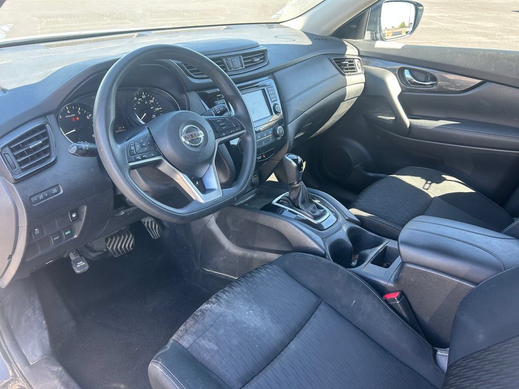 Used 2018 Nissan Rogue S FWD image 22