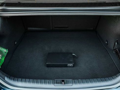 Used 2024 Genesis G70 2.5T w/ Sport Prestige Package image 17