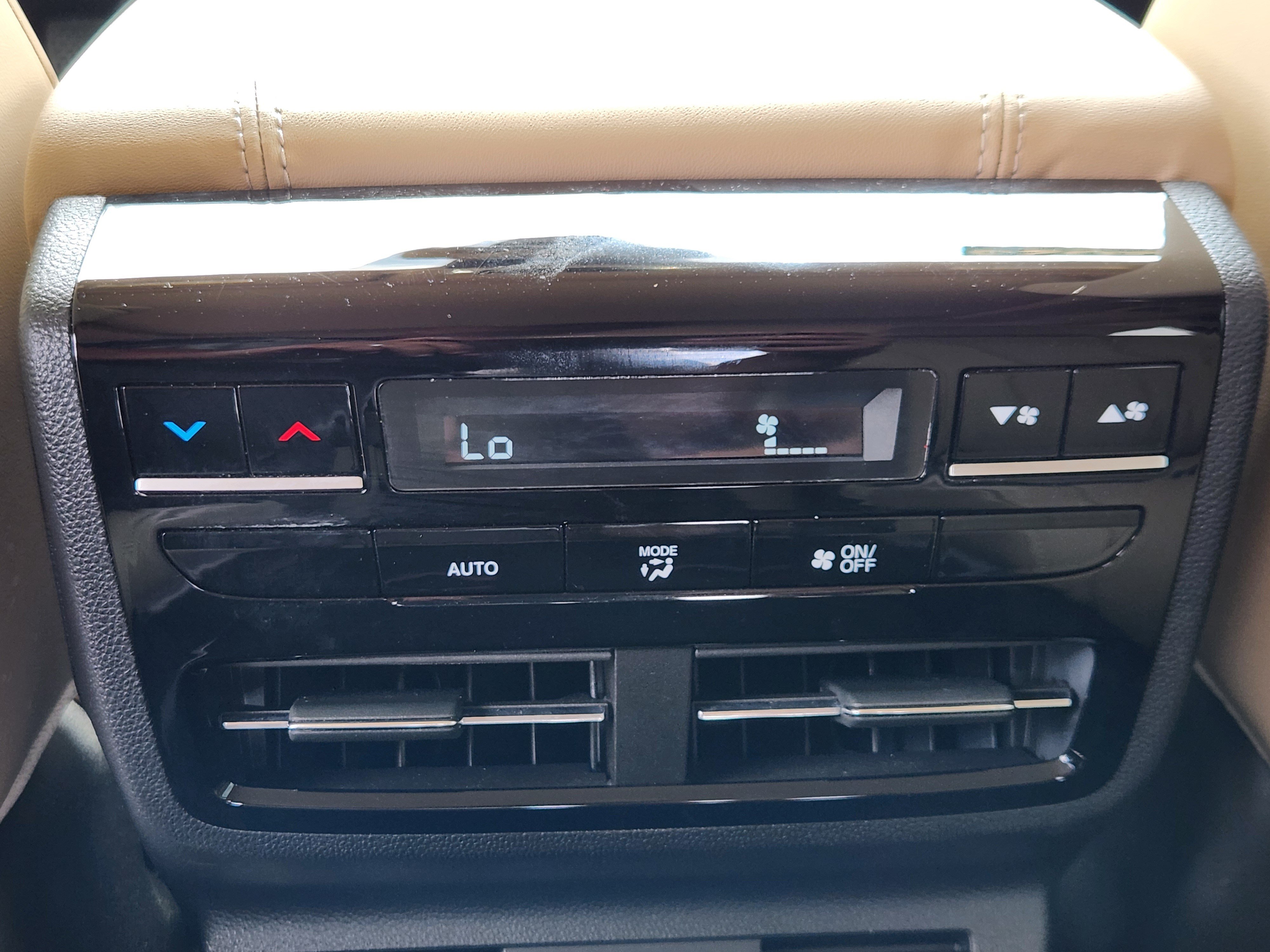 Certified 2023 Acura MDX w/ Technology Package AWD/4WD image 24