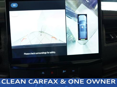 Used 2023 Ford Expedition Max Limited image 3