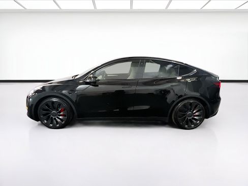 Used 2023 Tesla Model Y Performance AWD/4WD image 22