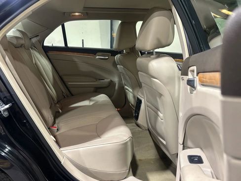 Used 2013 Chrysler 300 C w/ Beats Audio Group image 11