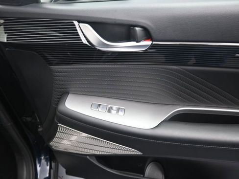 Used 2024 Hyundai Palisade Calligraphy image 21