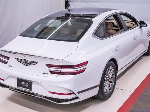 Certified 2025 Genesis G80 2.5T image 6