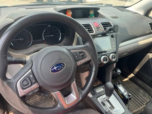 Used 2018 Subaru Forester 2.5i Premium AWD/4WD image 11