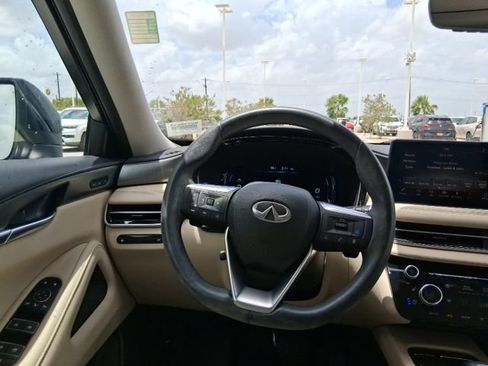 Used 2024 INFINITI QX60 Luxe FWD image 9