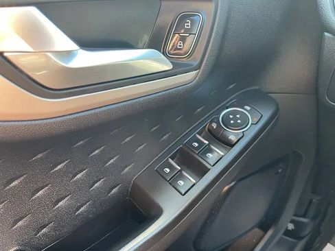 Used 2020 Ford Escape SE AWD/4WD image 34