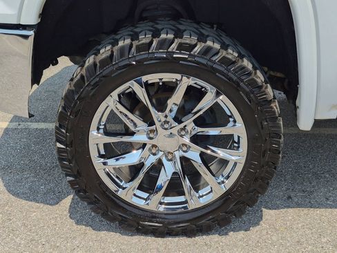 Used 2017 GMC Sierra 1500 SLT AWD/4WD image 11