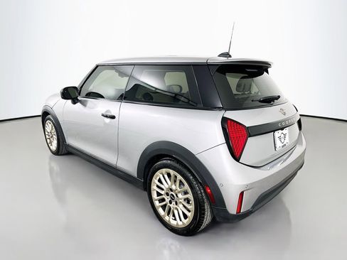 Certified 2025 MINI Cooper S image 7