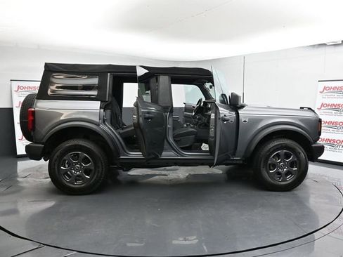 Used 2022 Ford Bronco Big Bend image 38