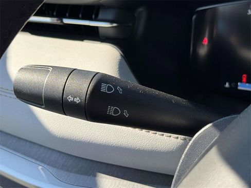 Used 2025 Jeep Compass Limited w/ Elite Group image 24