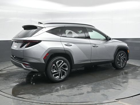 New 2026 Hyundai Tucson Limited AWD/4WD image 2