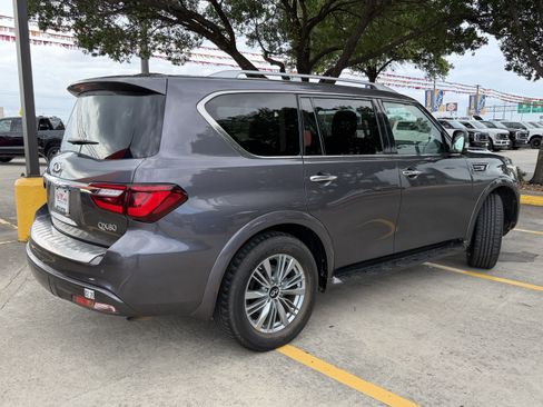 Used 2024 INFINITI QX80 Luxe AWD/4WD image 3