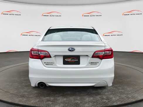 Used 2015 Subaru Legacy 2.5i Premium AWD/4WD image 9