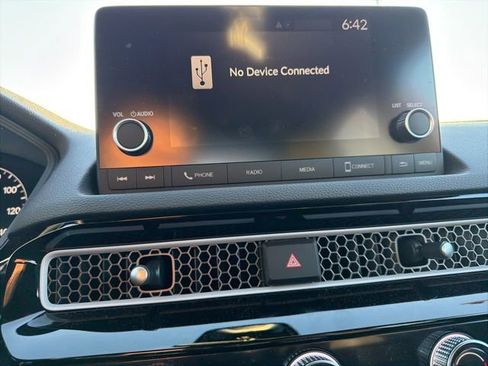 Used 2025 Honda Civic Sport image 13