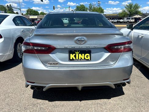 Used 2023 Toyota Camry XSE image 4