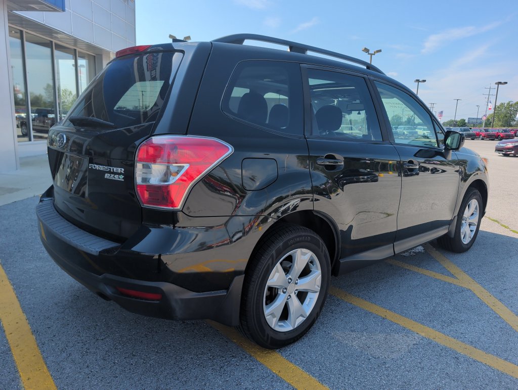 Used 2016 Subaru Forester 2.5i Premium w/ Popular Package #2 AWD/4WD image 7