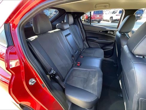 Used 2024 Mitsubishi Eclipse Cross SE image 19