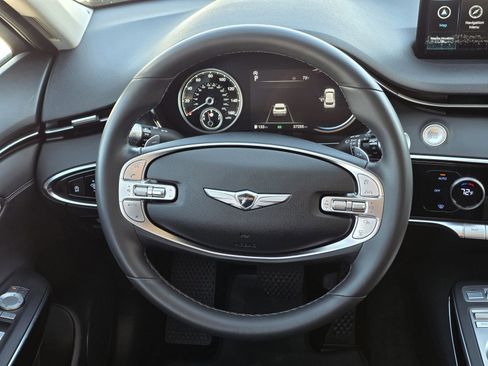Used 2025 Genesis GV70 2.5T image 29