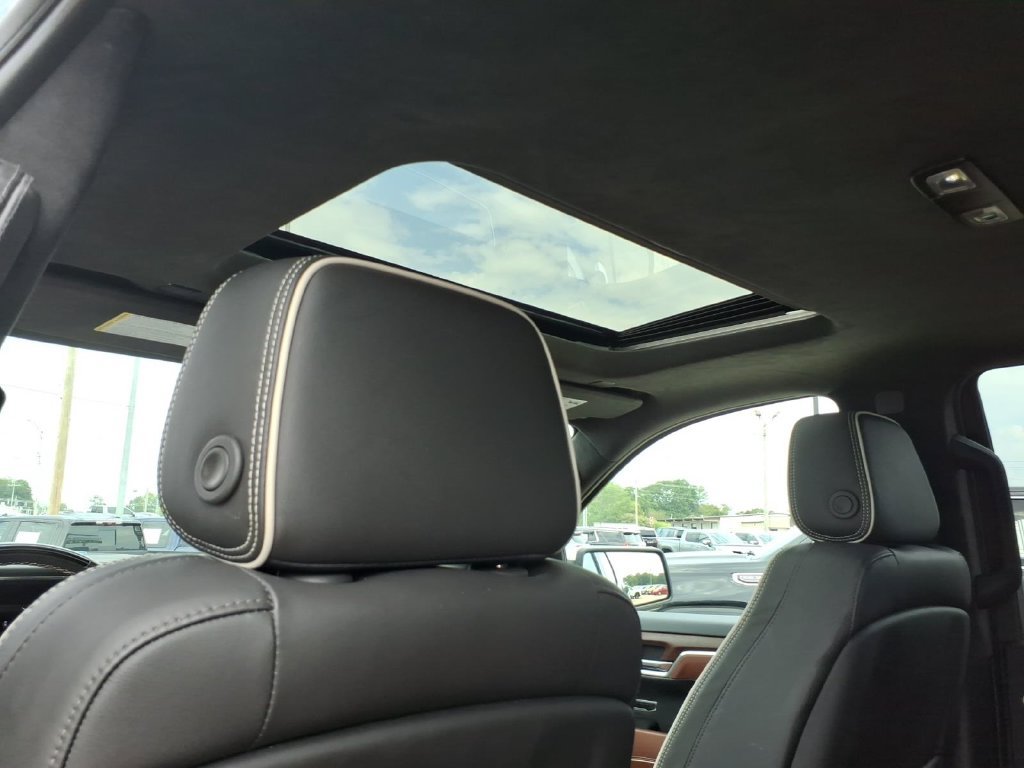 Used 2025 GMC Sierra 1500 Denali Ultimate AWD/4WD image 21