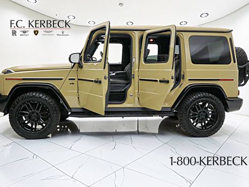 Used 2022 Mercedes-Benz G 550 image 4