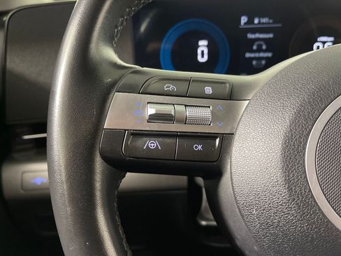 Certified 2024 Hyundai Kona SEL FWD image 28