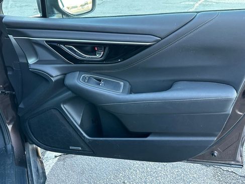 Used 2022 Subaru Outback Limited image 23