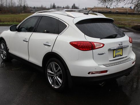 Used 2011 INFINITI EX35 Journey w/ Premium Pkg image 3