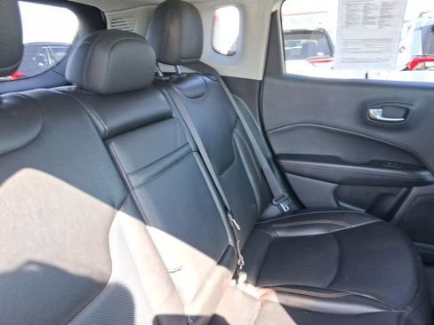 Used 2020 Jeep Compass Limited image 9