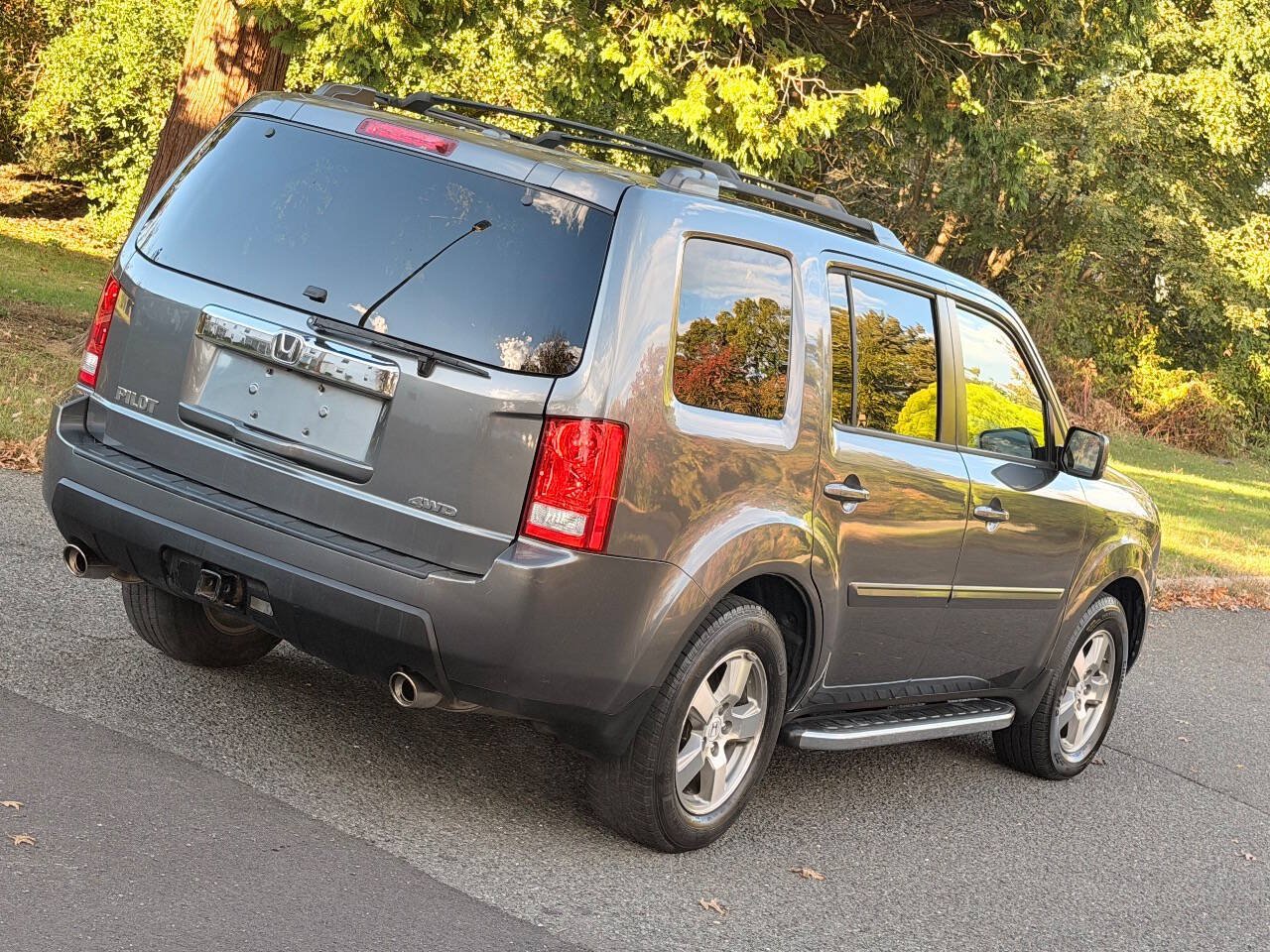Used 2011 Honda Pilot EX-L image 25