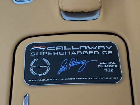 Used 2024 Chevrolet Corvette Stingray Premium Conv w/ Chrome Exterior Badge Package image 9