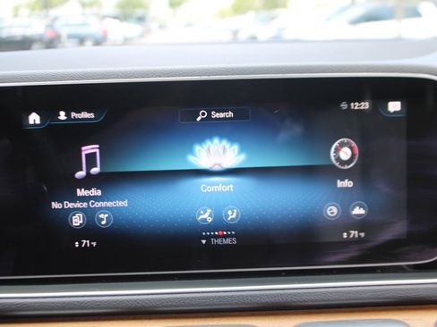 Certified 2020 Mercedes-Benz GLE 350 w/ Premium Package image 17