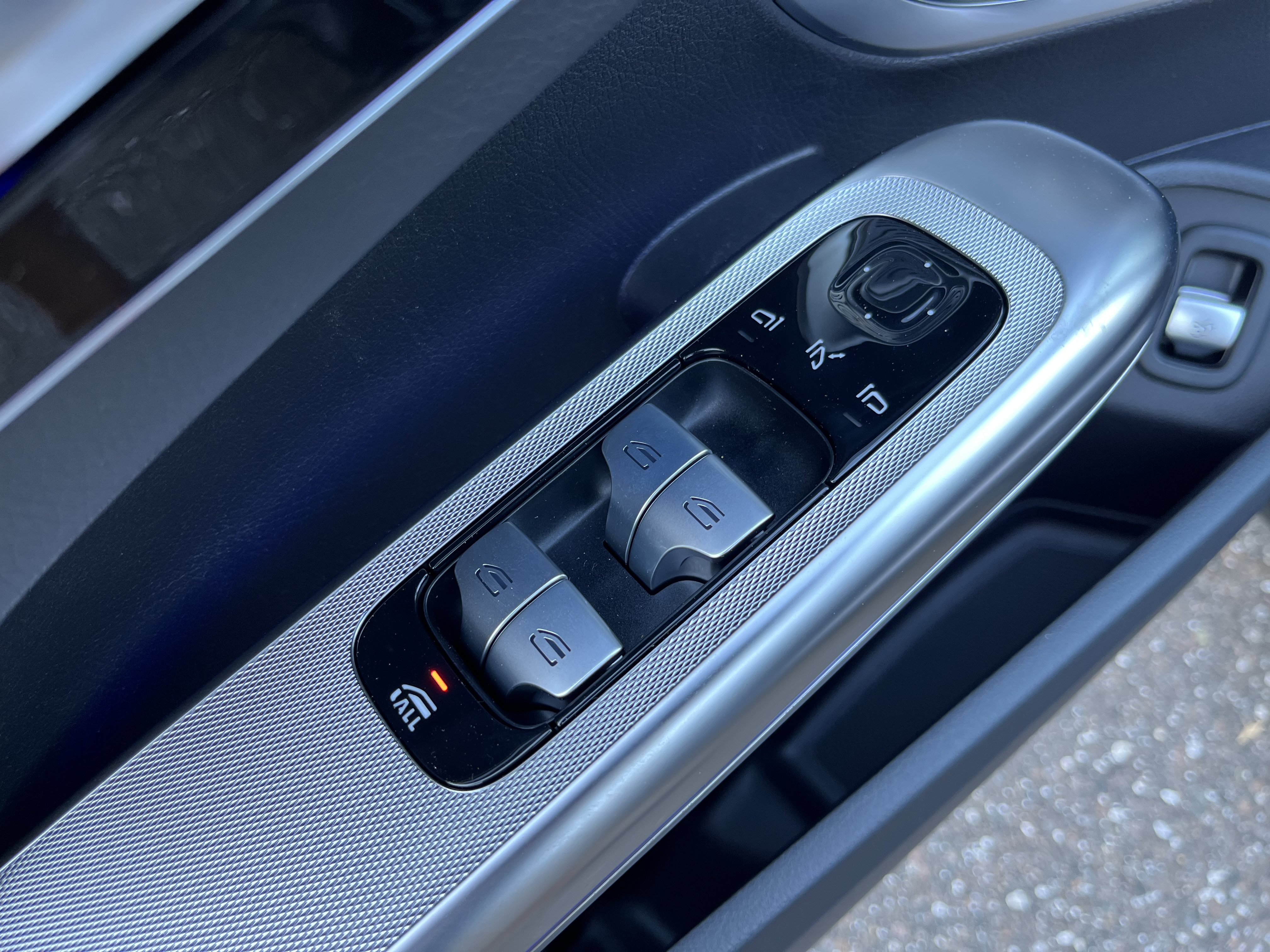 New 2026 Mercedes-Benz CLE 450 4MATIC Cabriolet image 15