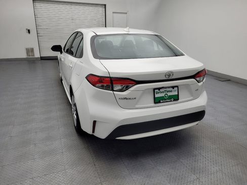 Used 2020 Toyota Corolla LE image 6