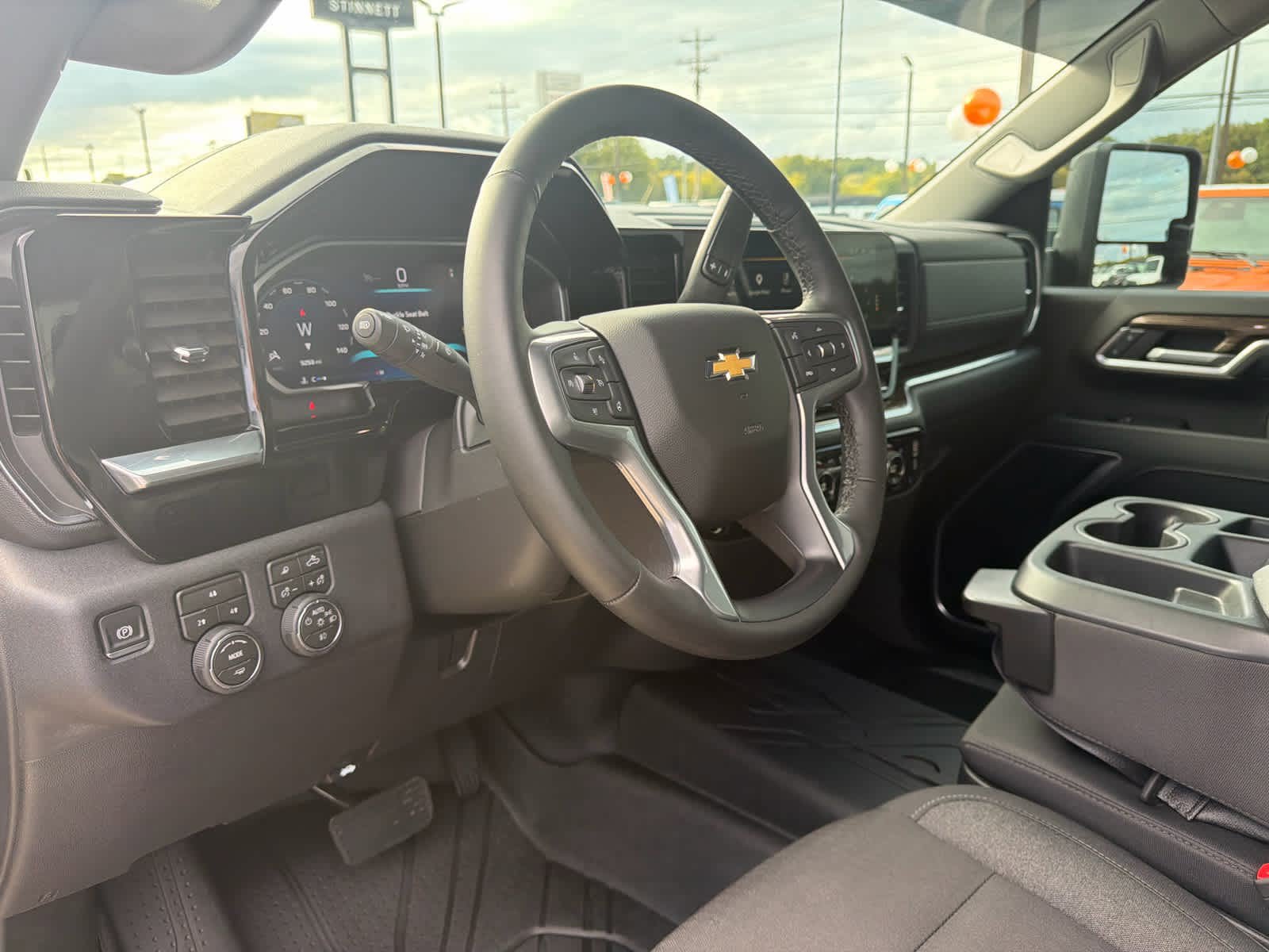 Used 2026 Chevrolet Silverado 3500 LT w/ All Star Edition AWD/4WD image 14
