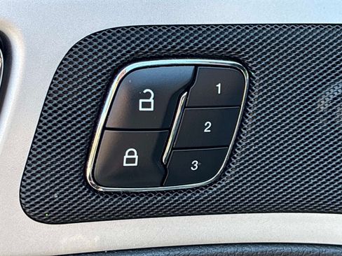 Used 2015 Ford Explorer Limited AWD/4WD image 23