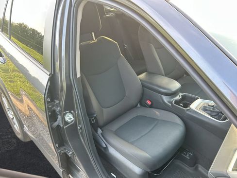 Certified 2024 Toyota RAV4 LE AWD/4WD image 29