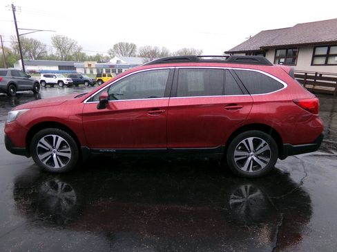Used 2019 Subaru Outback 2.5i Limited w/ Popular Package #2 AWD/4WD image 6