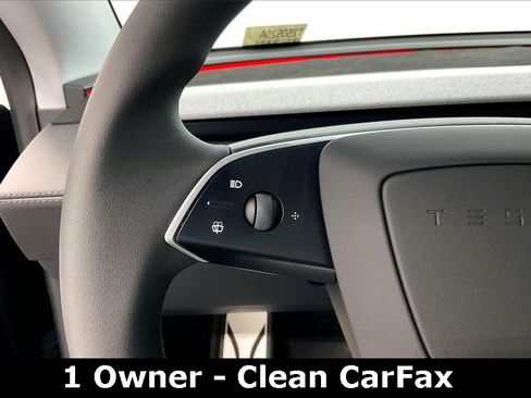 Used 2026 Tesla Model Y AWD image 21