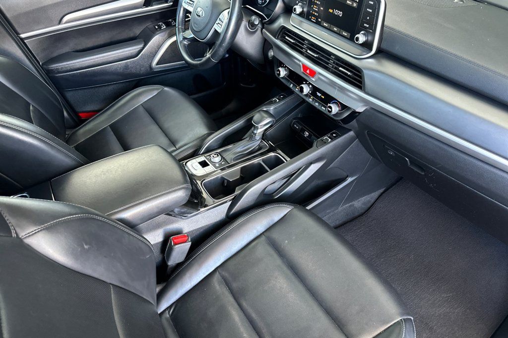 Used 2020 Kia Telluride S w/ S 8 Passenger Seating Package AWD/4WD image 19