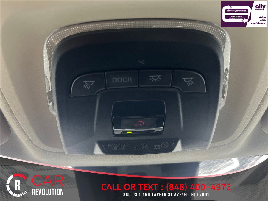 Used 2024 Toyota Corolla LE FWD image 12