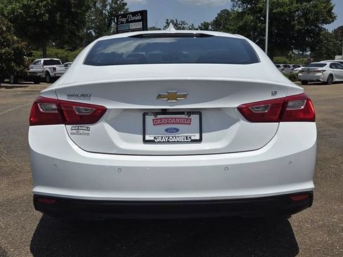 Used 2024 Chevrolet Malibu LT FWD image 5
